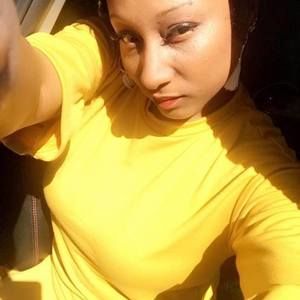 Meet your Posher, Veronica